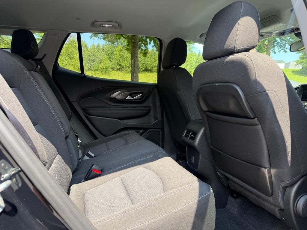 2022 GMC Terrain FWD 4dr SLE