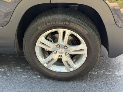 2022 GMC Terrain FWD 4dr SLE