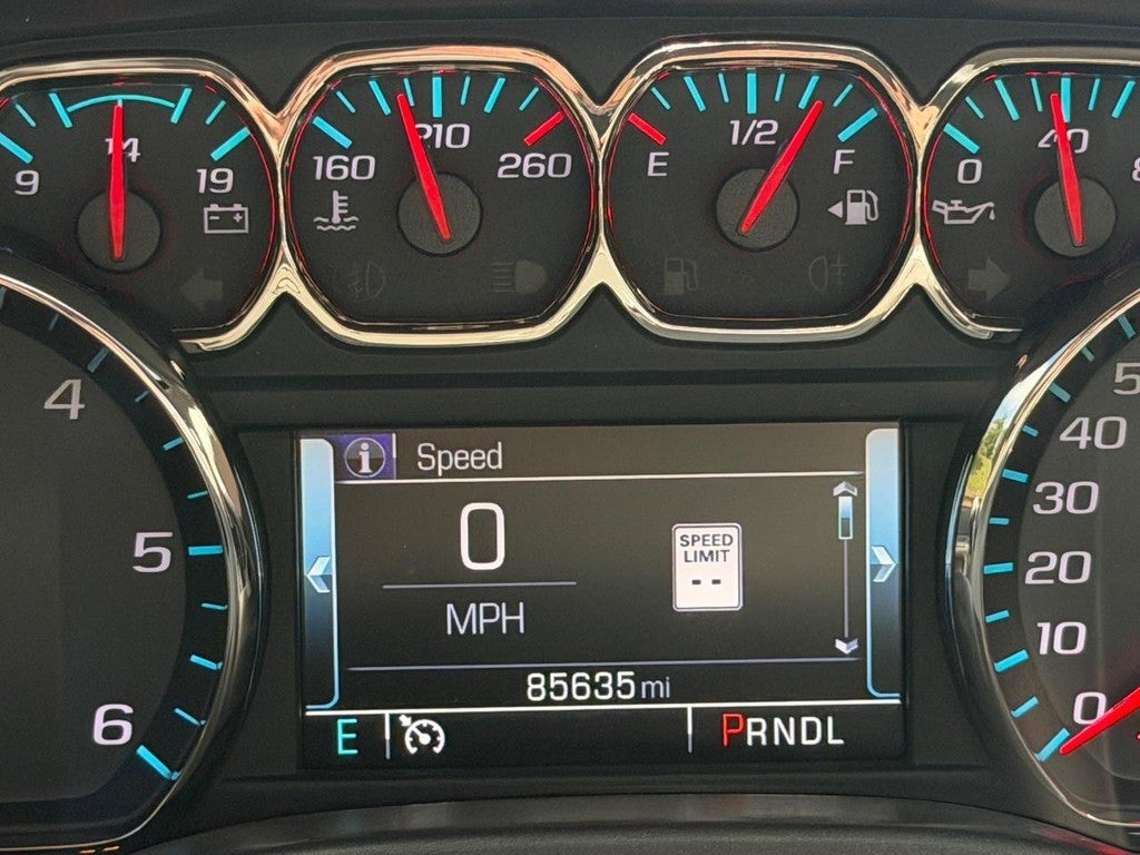 2018 GMC Sierra 1500 4WD Crew Cab 143.5" SLT