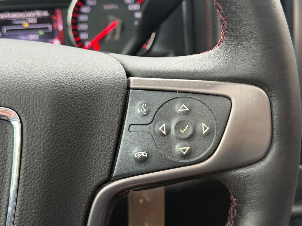 2015 GMC Sierra 1500 4WD Crew Cab 143.5" SLT