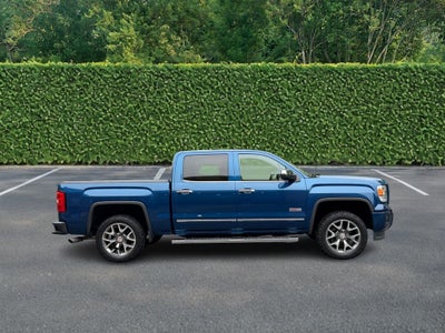 2015 GMC Sierra 1500 4WD Crew Cab 143.5" SLT