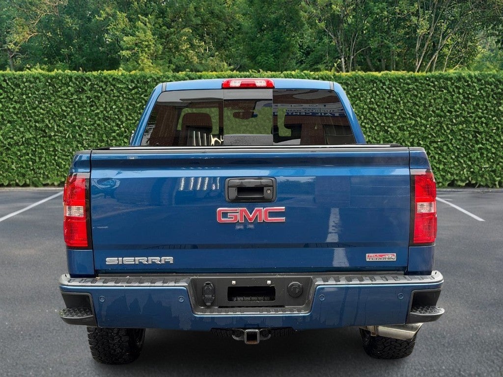 2015 GMC Sierra 1500 4WD Crew Cab 143.5" SLT
