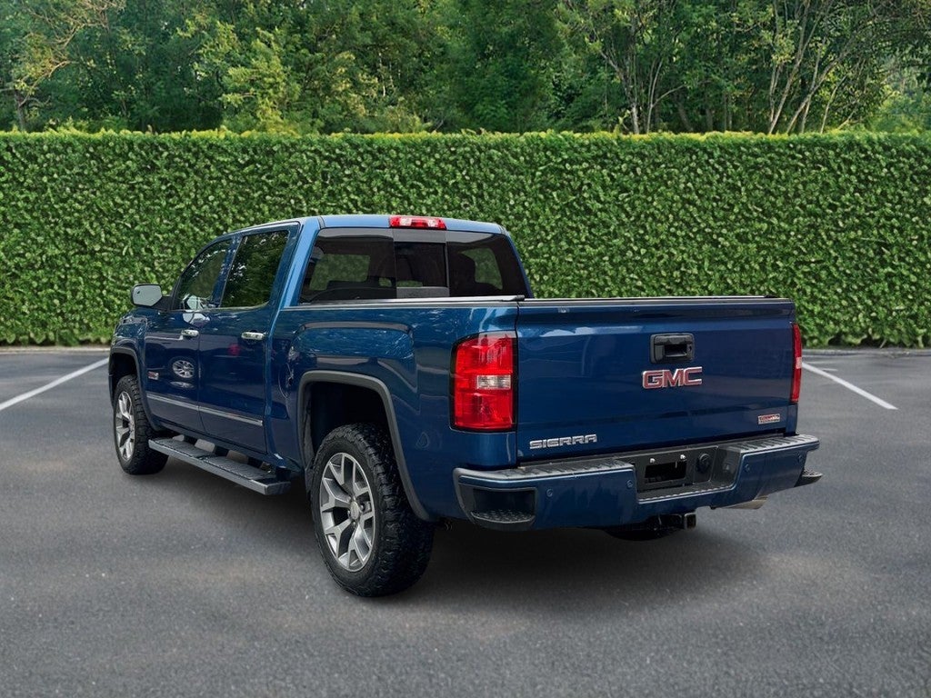 2015 GMC Sierra 1500 4WD Crew Cab 143.5" SLT