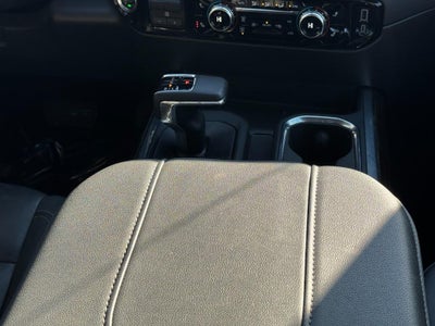 2024 GMC Sierra 1500 4WD Crew Cab 147" Elevation w/3SB