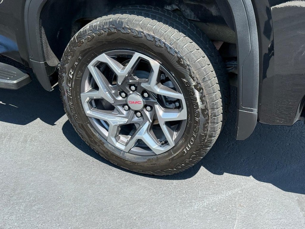 2025 GMC Sierra 1500 4WD Crew Cab 147" SLT