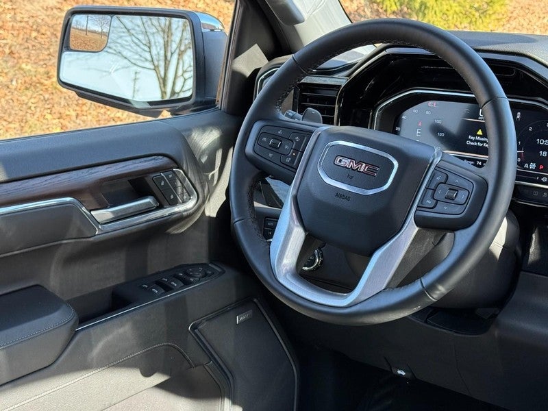 2024 GMC Sierra 1500 4WD Crew Cab 147" SLT