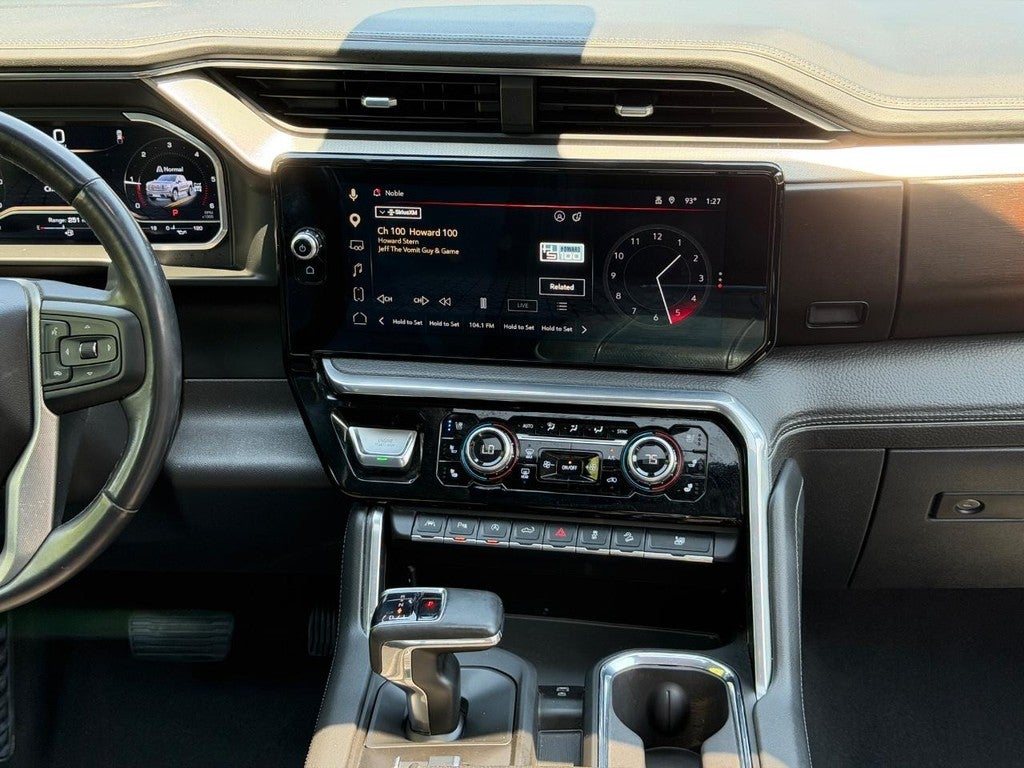 2023 GMC Sierra 1500 4WD Crew Cab 147" Denali