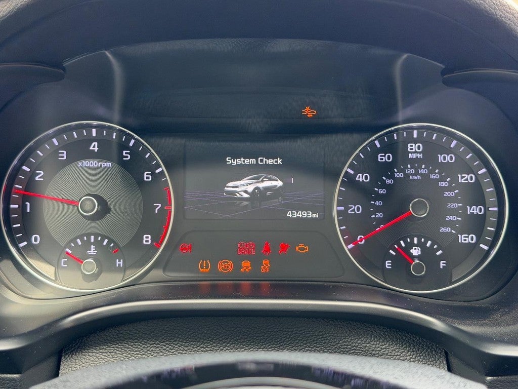 2024 Kia Forte LXS IVT