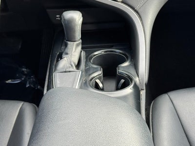 2019 Toyota Camry SE Auto