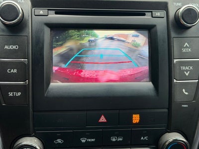 2015 Toyota Camry 4dr Sdn I4 Auto SE (Natl)