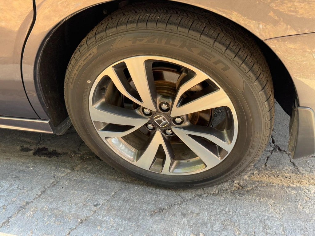 2021 Honda Odyssey Touring Auto