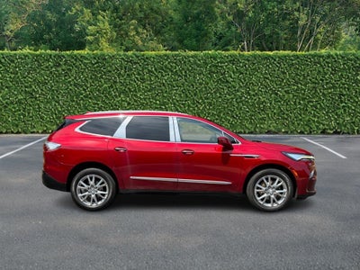 2023 Buick Enclave FWD 4dr Essence