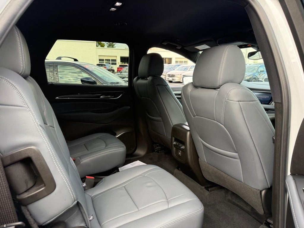 2024 Buick Enclave AWD 4dr Essence