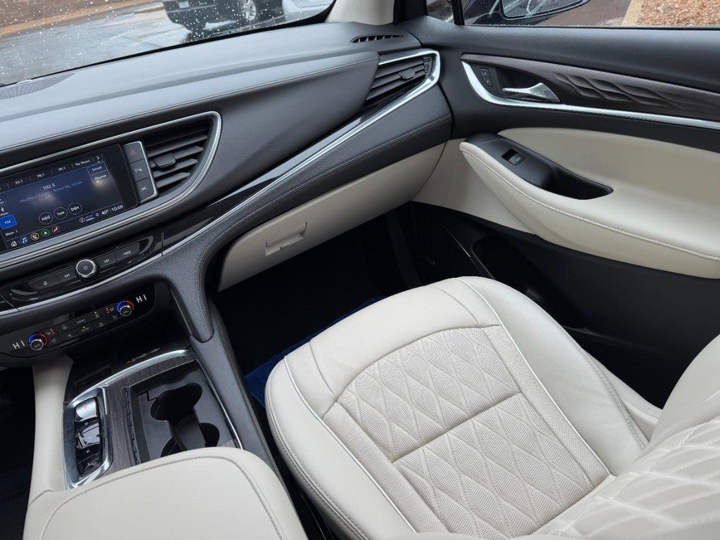 2023 Buick Enclave AWD 4dr Avenir