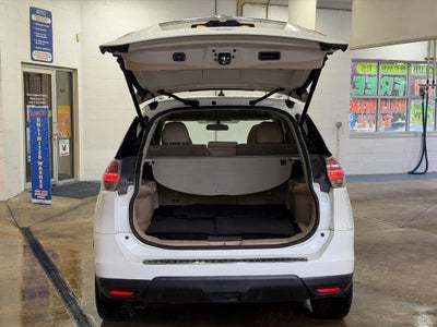 2016 Nissan Rogue FWD 4dr SL