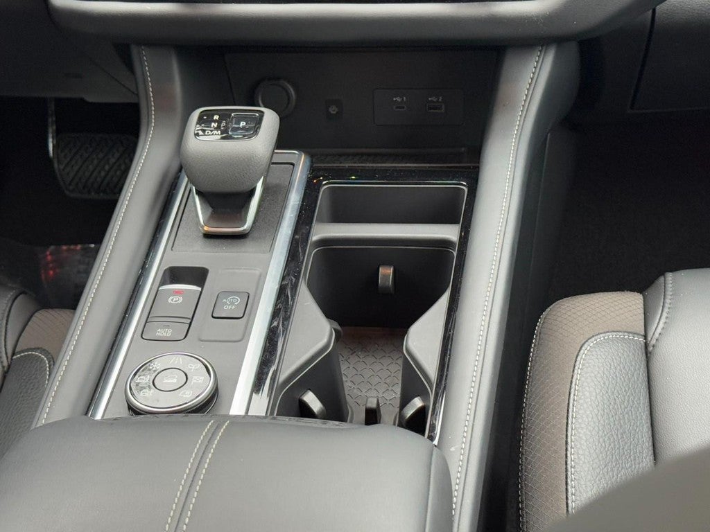 2024 Nissan Pathfinder SL 4WD