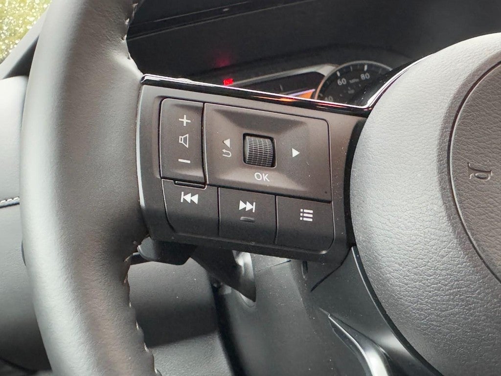 2024 Nissan Pathfinder SL 4WD