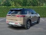 2024 Nissan Pathfinder Platinum 4WD