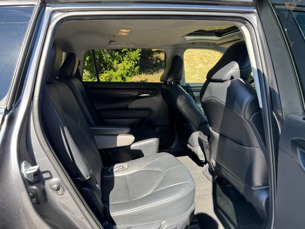 2021 Toyota Highlander XLE AWD (Natl)