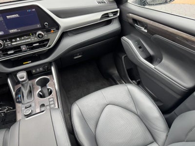 2023 Toyota Highlander AWD (Natl)