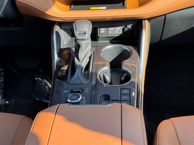 2024 Toyota Highlander Platinum AWD (Natl)