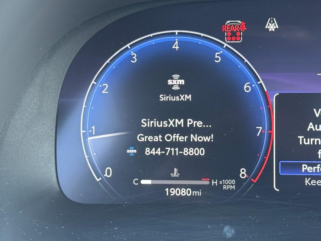 2024 Toyota Highlander Platinum AWD (Natl)