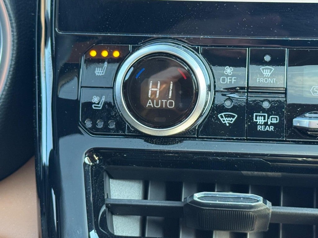 2024 Toyota Highlander Platinum AWD (Natl)