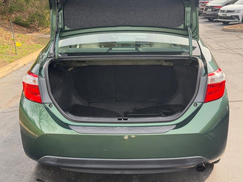 2015 Toyota Corolla 4dr Sdn CVT LE (Natl)