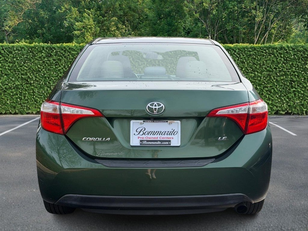 2015 Toyota Corolla 4dr Sdn CVT LE (Natl)