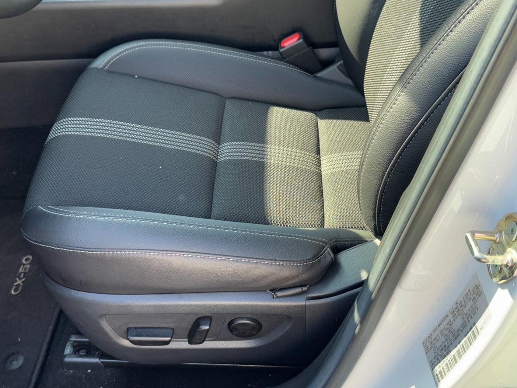 2025 Mazda Mazda CX-50 2.5 S Premium Package