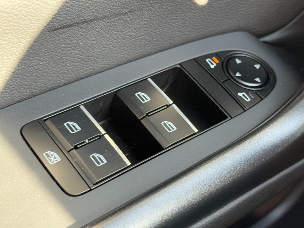 2025 Mazda Mazda CX-50 2.5 S Premium Package AWD