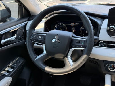 2024 Mitsubishi Outlander SEL S-AWC