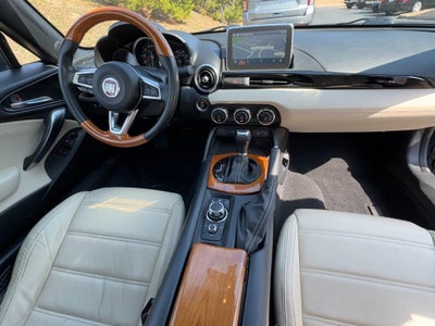 2019 FIAT 124 Spider Lusso Convertible