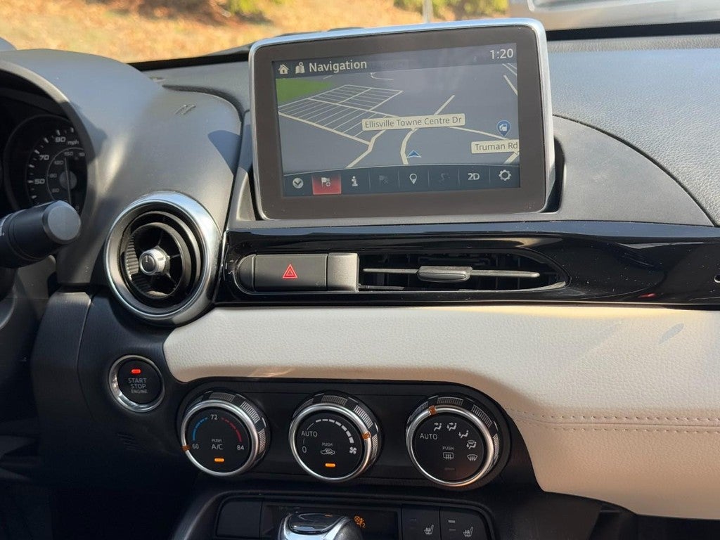 2019 FIAT 124 Spider Lusso Convertible