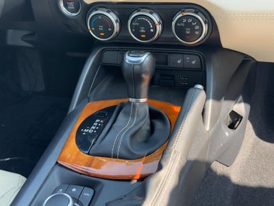 2019 FIAT 124 Spider Lusso Convertible