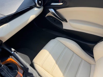 2019 FIAT 124 Spider Lusso Convertible