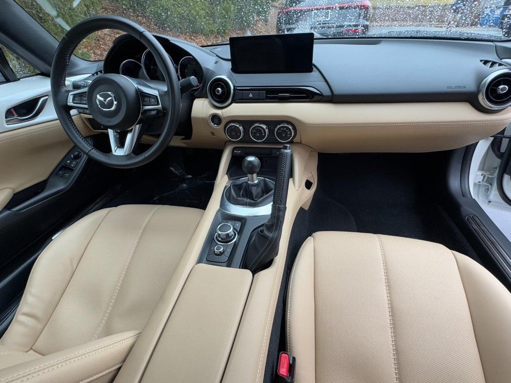 2025 Mazda Mazda MX-5 Miata RF Grand Touring Manual