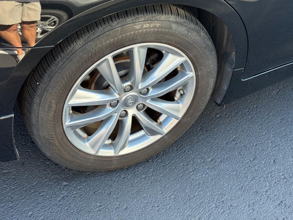 2017 INFINITI Q50 3.0t Premium AWD