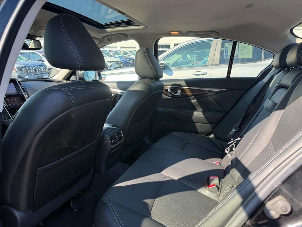 2017 INFINITI Q50 3.0t Premium AWD