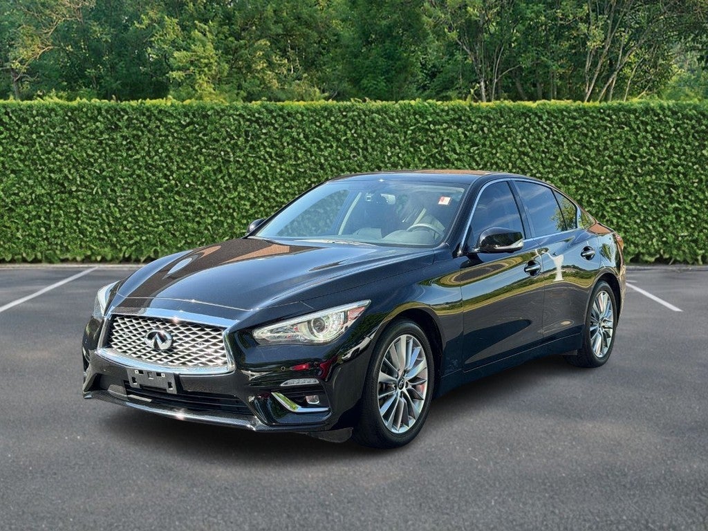 2023 INFINITI Q50 LUXE AWD
