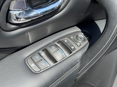 2022 INFINITI QX80 LUXE AWD