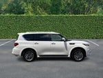 2022 INFINITI QX80 LUXE AWD