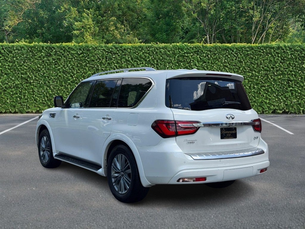 2022 INFINITI QX80 LUXE AWD