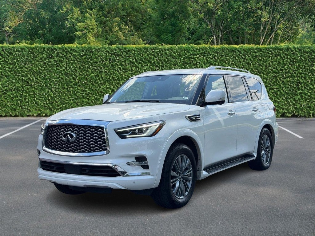2022 INFINITI QX80 LUXE AWD