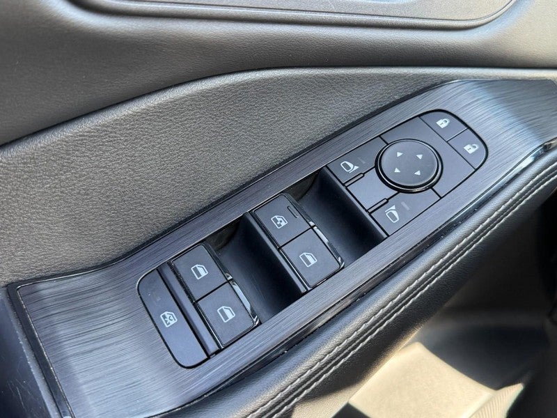 2024 Nissan Rogue FWD SV