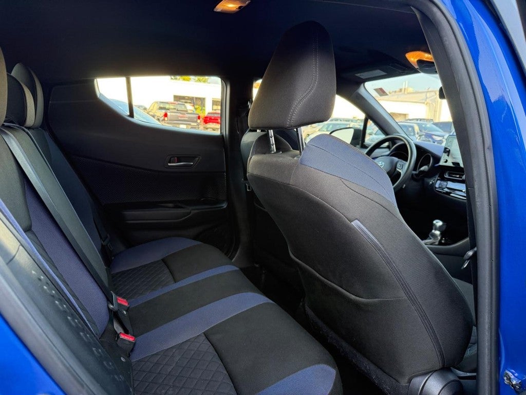 2020 Toyota C-HR XLE FWD (Natl)