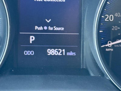 2020 Toyota C-HR XLE FWD (Natl)