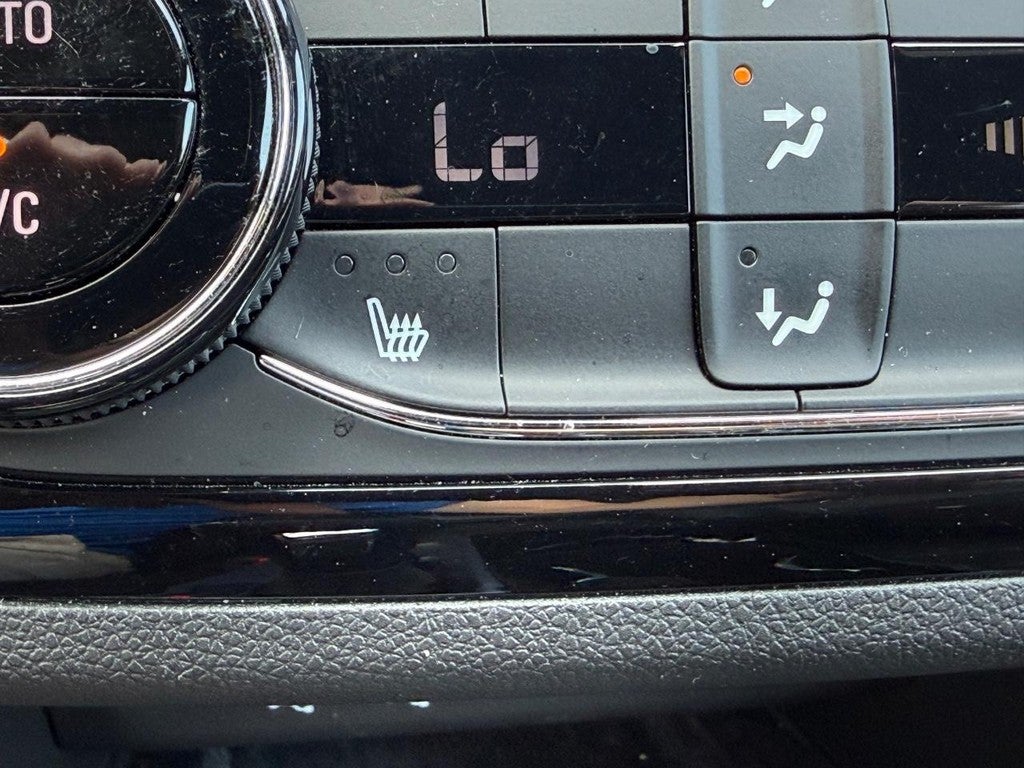 2025 Buick Envista FWD 4dr Sport Touring