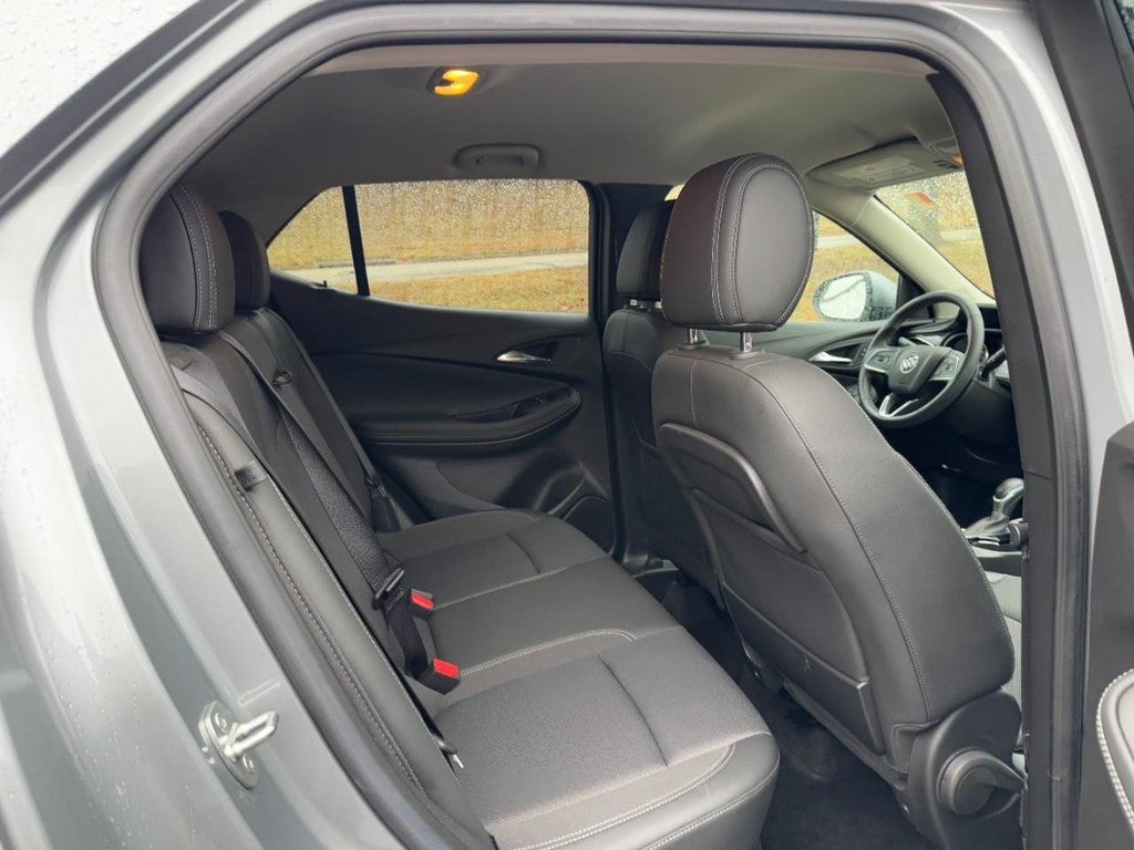 2023 Buick Encore GX FWD 4dr Select