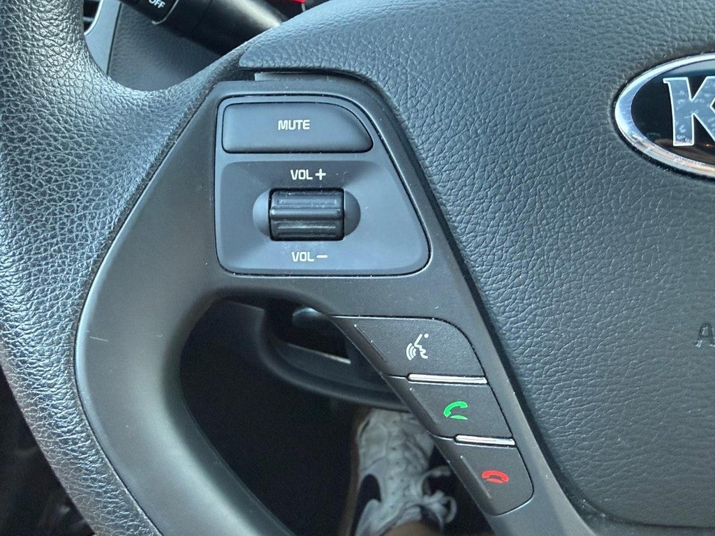 2017 Kia Forte5 LX Auto